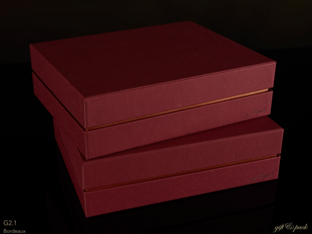 Darilna škatla G2.1 RS250X200X70mm BORDEAUX