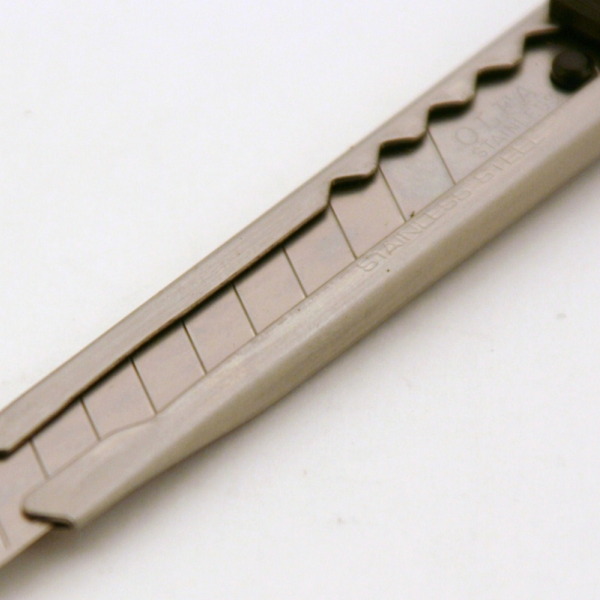 Nož tehničniI Olfa SVR - 1 