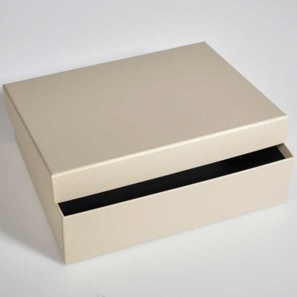 Darilna škatla G1.2 R245X195X65mm PEŠČENA - CHAMPAGNE