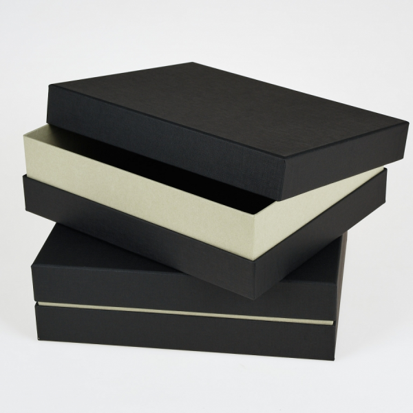 Darilna škatla G2.1 RS250X200X70mm ČRNA